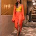 Aneri Vajani Instagram - Sweet as a Peach 🍑 Outfit : @ranbirmukherjeeofficial @ranbirmukherjee Styled : @priyavajani HMU : @shivanid22 @glambyshivanidesai