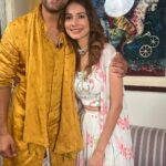 Aneri Vajani Instagram - Thankyou 2022 💫 PS : watch it till the end ! 😆 #anerivajani #happynewyear #2022 #love #happiness #gratitude #grateful #2023 #thankyou