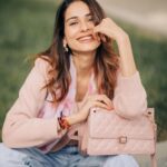 Aneri Vajani Instagram - Hello November 🌸 #SnugTogetherByAND #anerivajani #FallWinter2022 #ANDWoman #StyleByAND #kazakhstan @stylebyand @gcftalents Kazasthan Almaty