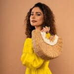 Aneri Vajani Instagram - 🌻 Outfit : @ranbirmukherjee @ranbirmukherjeeofficial Styled by : @priyavajani HMU : @sahil_anand_arora 👛: @atinytwisted Jewellery: @sonisapphire #anerivajani #yellowdress #tuesdayvibes #happyday #explore