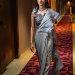 Aneri Vajani Instagram - Outfit :- @aliyanabymeenabazaar Jewllery:-@myanayra @allboutcommunication Makeup :- @makeup_by_aashifa Hair :- @hair__by__fouzia Styled by : @priyavajani #anerivajani #kolkata #weddingseason #explore Kolkata city of joy