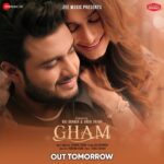 Aneri Vajani Instagram - Where the love is beyond a goodbye ❤️ Starring #RajBarman & #AneriVajani, SONG OUT TOMORROW 🎶 #ZeeMusicOriginals @iamrajbarman @vajanianeri @baman.music @mohsinkhancinema #SunilKumar @anuragbedii @zeemusiccompany #ZeeMusicOriginals @iamrajbarman @realanerivajani #BamanChand #MohsinKhan #SunilKumar @anurag.bedi.71 @zeemusiccompany