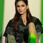 Aneri Vajani Instagram - 💚 Shot by : @amitkhannaphotography Styled by : @priyavajani HMU : @sahil_anand_arora Outfit :- @siddhantagrawallabel Jewlery:- @malkishjewels #anerivajani #kathrinefeels #explore #amitkhannaphotography #patience
