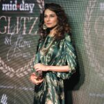 Aneri Vajani Instagram - Last night was honoured to receive the award for the ‘Style Icon of the Year’ @middayindia Glitz & Glam Icoins 2022 !! Thankyou for this recognition means so much! This one belongs to you @priyavajani My Little sister Thankyou for always making me look the best for always being there for me , every time I look good it’s all you and ur hard work! I love you ! ♥️ Styled by : @priyavajani Wearing : @vyoum_official Jewellery: @vyoum_official HMU : @sahil_anand_arora Nails : @nailed_it_nailsss #anerivajani #midday #styleicon #styleicon2022 #mysisteristhebest #designer #stylist #fashion #fashionstyle #happymoments #gratitude #hardwork #bestsisterduo