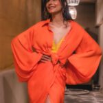 Aneri Vajani Instagram - Sweet as a Peach 🍑 Outfit : @ranbirmukherjeeofficial @ranbirmukherjee Styled : @priyavajani HMU : @shivanid22 @glambyshivanidesai