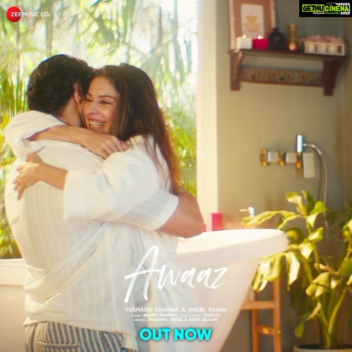 Aneri Vajani Instagram - It’s finally out!!!!! Watch it and tell me how u like it!!!! Some relationships aren’t meant to be 💔 #Awaaz OUT NOW! LINK In My Bio @vajanianeri @itusharkhanna @mamtamuzik @me_badash @dhruwal.patel @jigarmulani @zeemusiccompany @rhythmsanadhya @narendramohanfilms