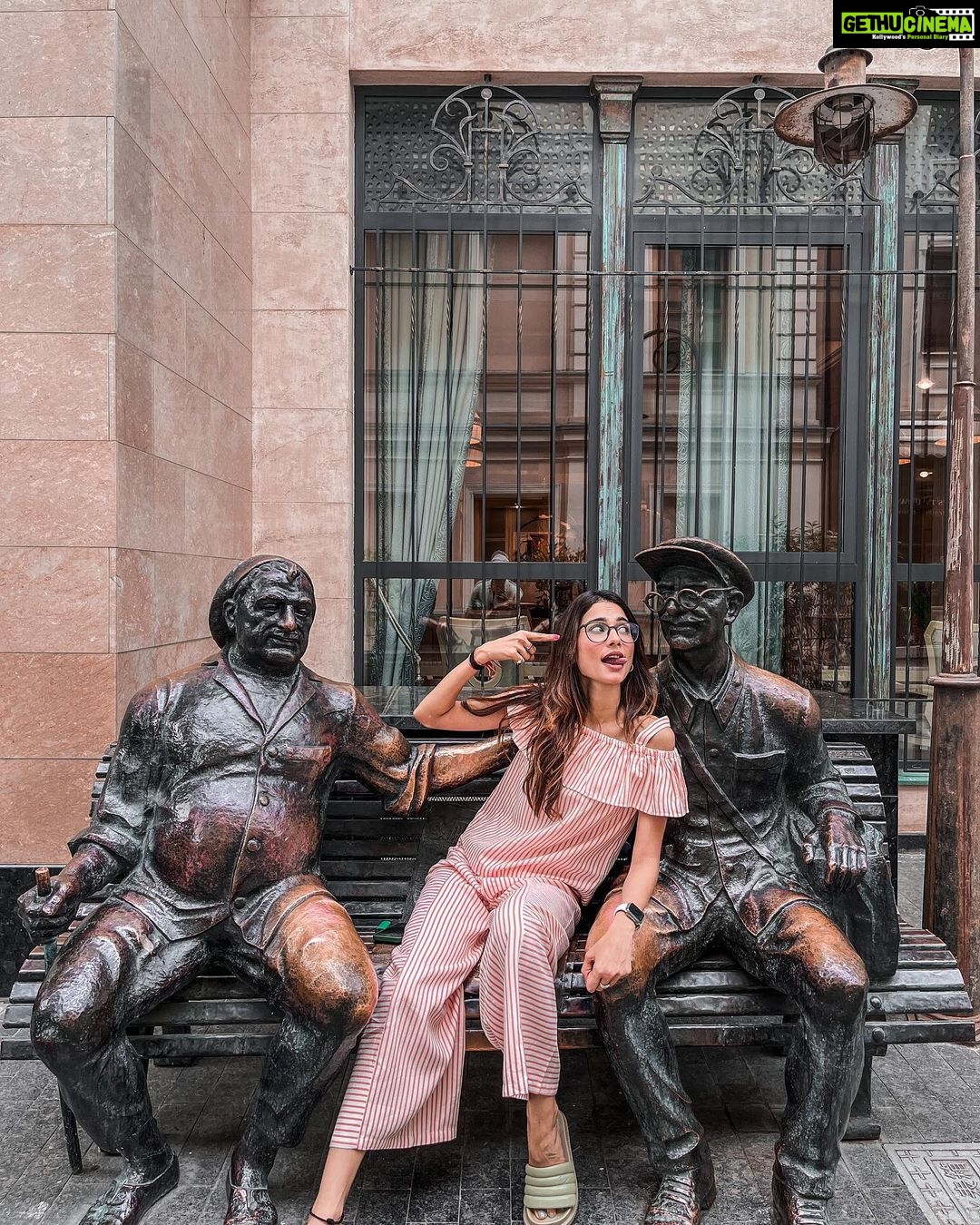 Aneri Vajani Instagram - #JustAneriThings π«π @veromodaindia @tbilisimarriott @goldcoastfilmsofficial #VEROMODATravelDiaries #justanerithings #anerivajani #anerians #AutumnWinter22 #AW22 #TravelTrendsWithVEROMODA #VEROMODAOnVacations #VEROMODAINDIA #VEROMODAWomen Tibilisi,Georgia