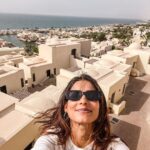 Aneri Vajani Instagram - Feel hain feel hain!!! 💫 @thecoverotanaresort @orascom_hotels @rotana_hotels @goldcoastfilmsofficial #VisitRasAlKhaimah #EscapeToTheCove ##anerivajani #anerians #UAE #RotanaHotels #SummerWithRotana #StayRotana #OrascomHotels #TheCove #TheCoveRotanaResort #CoveRotana #RAK #coverotanaresort The Cove Rotana Resort Ras Al Khaimah