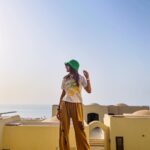 Aneri Vajani Instagram - Future itna bright hain par ab finally dhik raha hain! 😆😆 Styled by : @priyavajani @thecoverotanaresort @orascom_hotels @rotana_hotels @goldcoastfilmsofficial #anerivajani #anerians #VisitRasAlKhaimah #EscapeToTheCove #CoveRotanaExperience #UAE #RotanaHotels #SummerWithRotana #StayRotana #OrascomHotels #TheCove #TheCoveRotanaResort #CoveRotana #RAK #coverotanaresort The Cove Rotana Resort Ras Al Khaimah