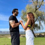 Aneri Vajani Instagram - Rohit sir … You Are Bae , Everyone else is Jaaaaa beee ☺️☺️☺️😆😆😆♥️♥️ And the Shoot begins !!! 💃 @itsrohitshetty #khatronkekhiladi12 #KKK12 #colors @colorstv #rohitshetty
