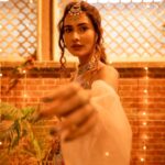 Aneri Vajani Instagram - 💫