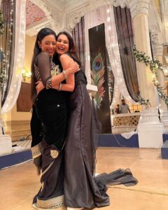Aneri Vajani Instagram - Happiest birthday My RGM I love you with all my heart!!!!!! May you have the best day and the best year ever , you deserve the world and more ! ♥️🤗 
 
 
 
 
#anerivajani #rupaliganguly #birthdaygirl #birthdayvibes #ariesbond #missyou