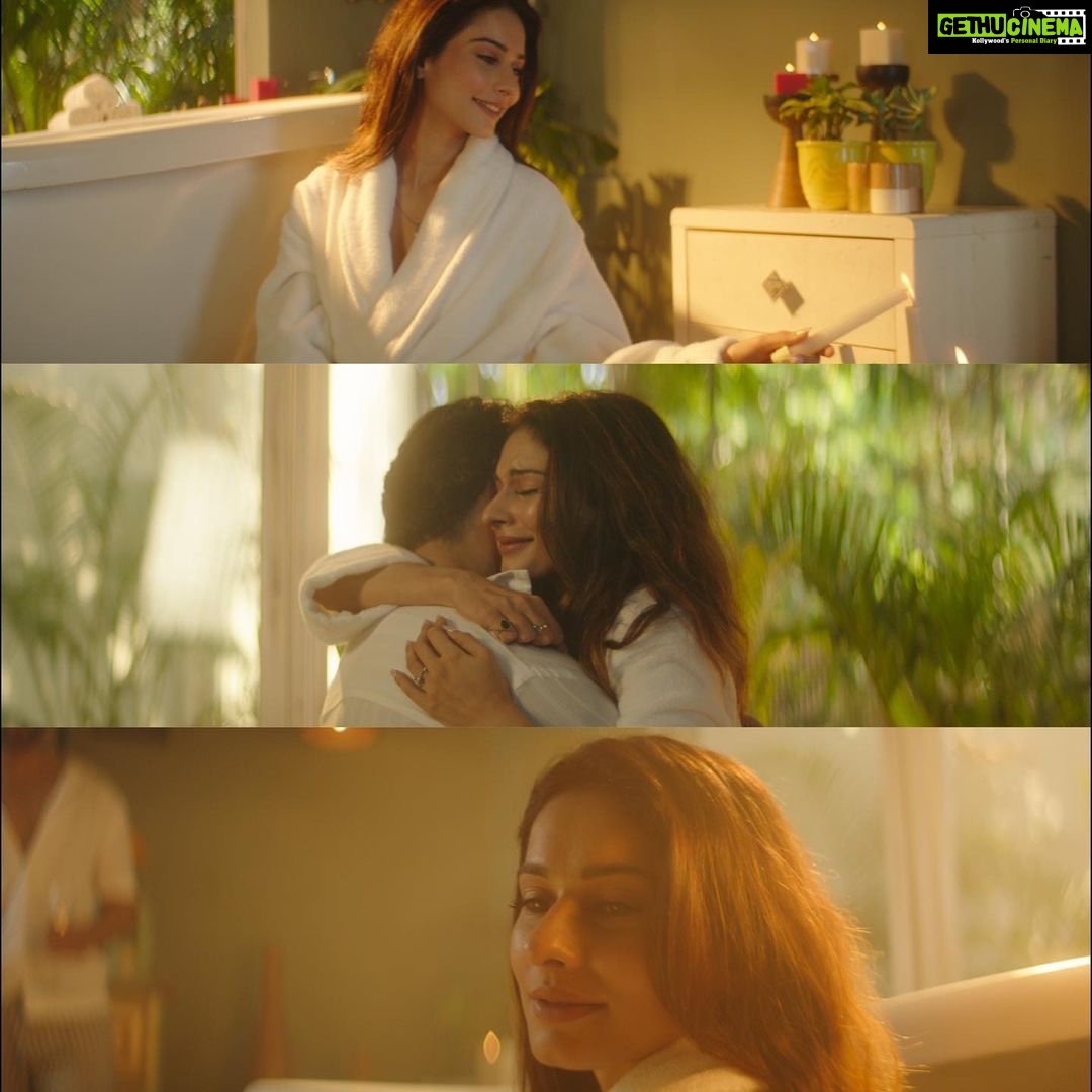 Aneri Vajani Instagram - Thankyou for all the love for our song #Awaaznahihoti on @zeemusiccompany it’s one of my most favourite music videos 💫 #anerivajani #awaaz #awaaznahihotidiltootneki #zeemusiccompany #zeeoriginal #musicvideo