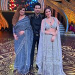 Anisha Hinduja Instagram - It was undoubtedly a memorable evening #zeerishteyawards #zra #kundalibhagya #bonding #celebration Goregaon Filmcity Big Magic Reliance Studio