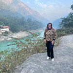 Anisha Hinduja Instagram - Spectacular #rishikesh #serenity #naturelovers #peaceofmind #beauty #myindia #spellbound ❤️❤️❤️❤️❤️ Rishikesh