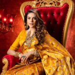 Anjum Fakih Instagram - NAVRATRI:- DAY 4 featuring @nzoomfakih as the Modern Indian Goddess where she represents the color YELLOW 💛 . Shoot Concept & Designed By:- @nehaadhvikmahajan @bridalsbynam . 💄MUA , Hair & Styling :- @nehaadhvikmahajan . 📸:- @luvisrrani . 🥻Saree :- @kankatala_ . 💍Jewelery :- @pooja_diamond . Makeup :- @maybelline . Managed By :- @allboutcommunication . #anjoomfakih #srishti #kundalibhagya #makeup #ootd #nehaadhvikmahajan #makeupbyme💄 #nammakeovers #bride #to #be #bridal #look #bridalmakeupartist #destinationweddingmakeupartist #weddingmakeup #hair #hairstyling #nammakeovers #bollywood #television #makeupartist #mumbai #traveller #all #over #the #globe