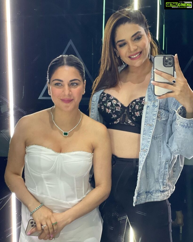 Actress Anjum Fakih HD Instagram Photos And Wallpapers November 2022 actress-anjum-fakih-hd-instagram-photos-and-wallpapers-november-2022