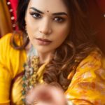 Anjum Fakih Instagram - NAVRATRI:- DAY 4 featuring @nzoomfakih as the Modern Indian Goddess where she represents the color YELLOW 💛 . Shoot Concept & Designed By:- @nehaadhvikmahajan @bridalsbynam . 💄MUA , Hair & Styling :- @nehaadhvikmahajan . 📸:- @luvisrrani . 🥻Saree :- @kankatala_ . 💍Jewelery :- @pooja_diamond . Makeup :- @maybelline . Managed By :- @allboutcommunication . #anjoomfakih #srishti #kundalibhagya #makeup #ootd #nehaadhvikmahajan #makeupbyme💄 #nammakeovers #bride #to #be #bridal #look #bridalmakeupartist #destinationweddingmakeupartist #weddingmakeup #hair #hairstyling #nammakeovers #bollywood #television #makeupartist #mumbai #traveller #all #over #the #globe