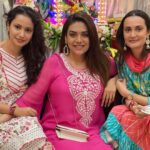Anjum Fakih Instagram - सर्वांना गणेश चतुर्थीच्या हार्दिक शुभेच्छा… देव आम्हा सर्वांना सदबुद्धी आणि आशीर्वाद देवो… 🙏🏼 #HappyGaneshChaturthi . Outfit @kanikavermaofficial