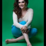 Anjum Fakih Instagram - 🤍💙 Photography: @praveenbhat Styling @sheltun_khumhring Makeup @shekhar3101