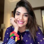 Anjum Fakih Instagram - Hello 1.7M Fam… bigggg virtual huggsss to y’all… #gratitude #feelingblessed 🙏🏼🙏🏼🙏🏼