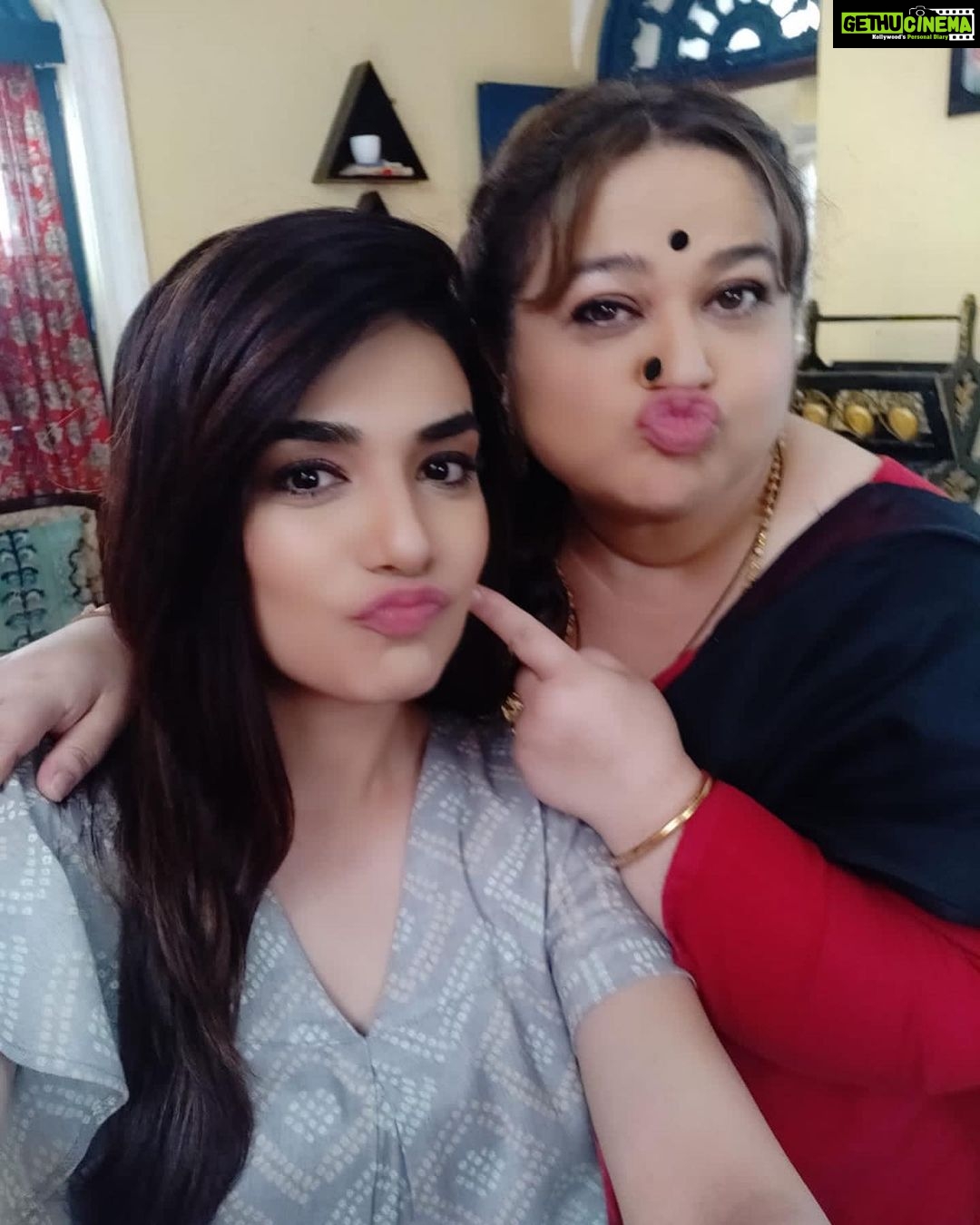 Anjum Fakih Instagram - Did I mention how badly am missing you !? ❤️❤️❤️ @supriyarshukla
