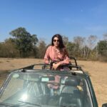 Anjum Fakih Instagram - Breakfast scenes can’t get better than this… Ready to end the safari & the excitement… #junglesafari #penchnationalpark #penchtigerreserve #nagpur #maharashtra #madhyapradesh #turiagate #anjumfakih Pench Tiger Reserve - Madhya Pradesh, India