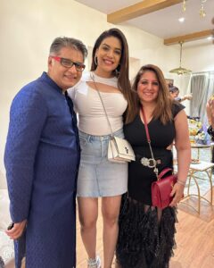 Anjum Fakih Instagram - All about last night… 
#christmas2022