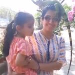 Ankita Bhargava Patel Instagram - LONG POST ALERT- Truth Be Told ! Motherhood has made me more resilient in innumerable ways, 💪 But it has also heightened my ‘Survival Instinct’ And thats why the adventurous side of me has taken a back seat and I prefer keeping away from events and stunts that can harm me! That is because the Mother in me wants to keep herself alive and healthy for her child for as long as possible ! My heart races faster for the smallest or the biggest danger around me.🤷‍♀️ And then comes a Moment LIKE THIS - I took Mehr to a petting farm and while we were just watching the handler chilling with this Baby Iguana , Out of no where without any warning or permission, The handler placed the Iguana on my HEAD with Mehr attached to my hip! THAT VERY FRACTION OF SECOND Was the biggest Dilemma of the decade for me and I had to choose my response to the situation QUICKLY. I had 2 choices- 1) Shout and Panic and ask the handler to take The Iguana off me. Which would in turn instil fear and panic in my daughter in lot many ways that I can imagine right now. 2)Take charge of my fears and brave it out in front of my daughter so that she develops fearlessness as a virtue that will be the starting point of developing Bravery and Courage for Life ! Honestly, Making The right choice wasnt difficult at all. It actually came to me quite organically, I just had to paste a fake smile and power through. Later that evening on our way back home, I told Mehr very honestly, I said,’Mamma was very scared when the Iguana was placed on my head but I took a deep breath and faced my fears and within a few seconds my fear ran away.I am a brave girl and I am very proud of my self!’ All she did was listen to me Quietly… While her beautiful lil brain absorbed the intensity of what she had experienced ! ❤️
