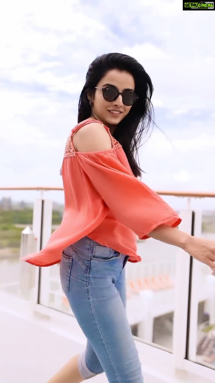 Ann Sheetal Instagram - When Instagram decides to remove your audio , what do you do ? Re-upload or just chuck it ? #GlorybetomyGod . . . . . . . . . #reels #reelsinstagram #reelinstagram #wander #travel #travelgram #wanderlust