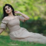 Ann Sheetal Instagram - ☀️ #ThanksbetomyGod #PrisebetomyGod #blessed P.C @ameensabil Outfit @tosh_fabartistry MUAH @vikramanvijitha #fairytale #fantasy #gown #peace