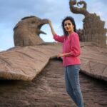 Ann Sheetal Instagram – Though a bird, Jatayu recognised the protection of women as his dharma and sacrificed his life for it. As a tribute to the bird, the sculpture is dedicated to ‘ Women’s Safety and Honour.’

This is the World’s largest Bird Sculpture.
– 200 feet length, 150 feet width, 70 feet height.

Sculptor : Sri. Rajiv Anchal @rajivanchal

Location : Jatayu Earth’s Center 
  Chadayamamgalam , Kollam.
 Kerala . 
 
Contact : +91 9778414178

A big thanks to @deepaksunil.ke for making this possible 🙏
#ThanksbetomyGod #PraisebetomyGod #Blessed 

#incredibleindia #collaboration #incrediblekerala #keralatourism #kerala #kollam #jataya #jatayuearthcentre #wander #travel #wanderlust #drone #droneshots #dronevideo #womenwhodrone #mood #peace #droner #happy