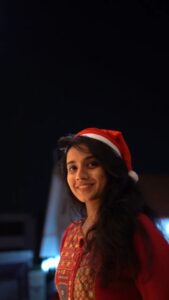 Ann Sheetal Instagram - Merry Merry Merry Christmas to you all ❤
#ThanksbetomyGod #PraisebetomyGod #Blessed 

🎥@__finni__

#Christmas #reel #reelit #reelitfeelit #xmas #reelkarofeelkaro #reelsinstagram #reelsinsta #lights