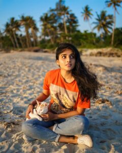 Ann Sheetal Instagram - Meow's 🐾 day out ❤🥰

#ThanksbetomyGod #PraisebetomyGod #Blessed 

📷 @__finni__

#Leotherescue #adoptdontshop🐾 
#catmom #catsofinstagram #catstagram #catlovers #cats #catlife #meow #catlove #catloversclub #catoftheday #catscatscats