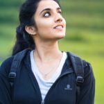Ann Sheetal Instagram - No reason to stay... it's a good reason to go. #ThanksbetomyGod #PraisebetomyGod #Blessed 📷 @jithu_m_baiju #wander #travel #random #happy #portrait #😊 #colors #travelawesome #wanderlust Peace