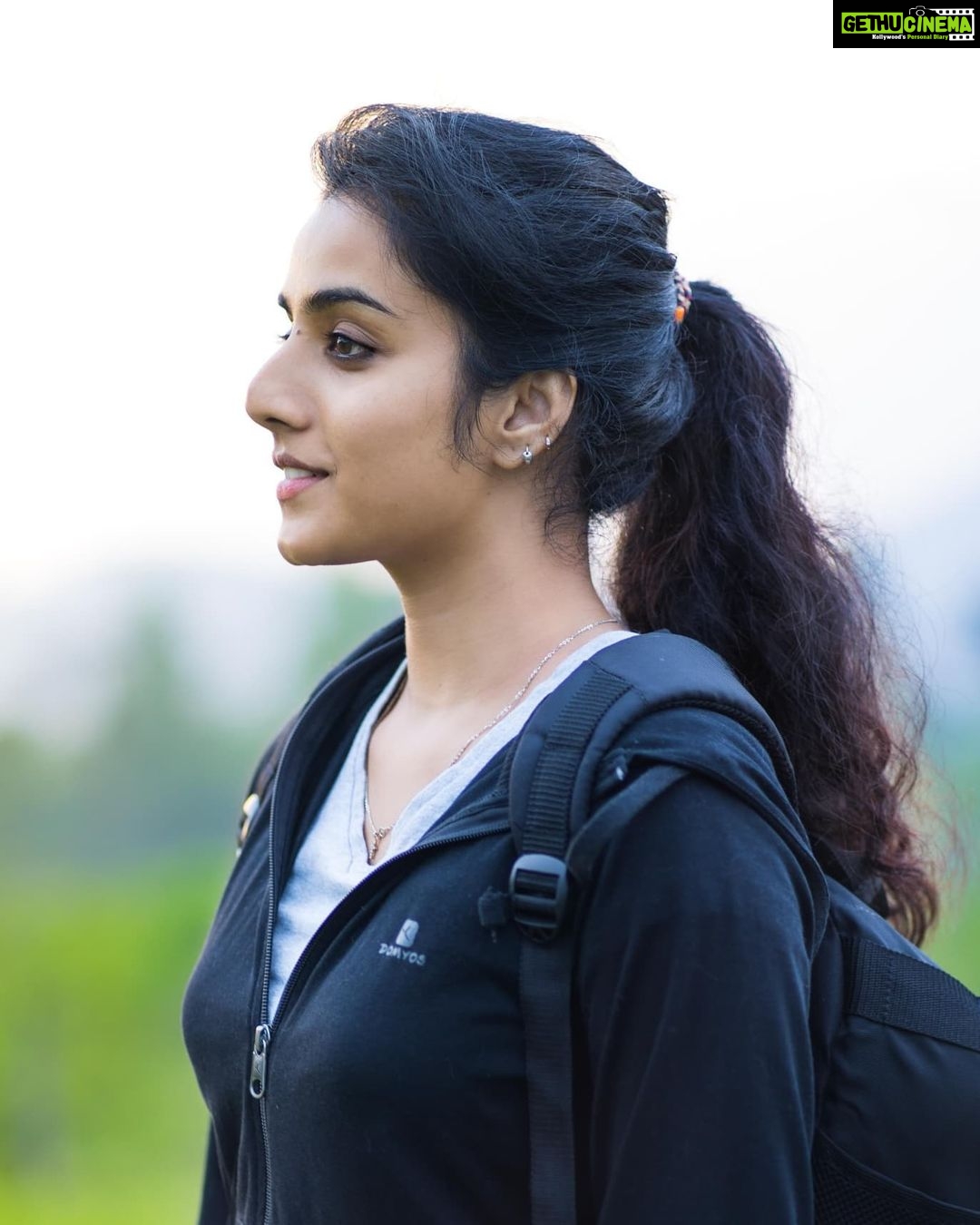 Ann Sheetal Instagram - No reason to stay... it's a good reason to go. #ThanksbetomyGod #PraisebetomyGod #Blessed š· @jithu_m_baiju #wander #travel #random #happy #portrait #š #colors #travelawesome #wanderlust Peace
