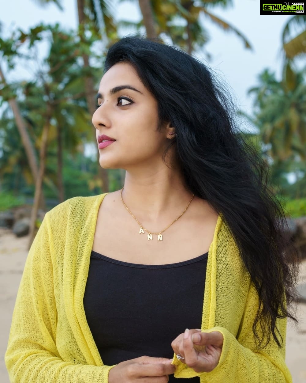 Ann Sheetal Instagram - Everyday is a new day....the sun will rise again.. #ThanksbetomyGod #PraisebetomyGod #Blessed Jewellery @anscollection7 π·@__finni__ #happy #peace #vibes #Beach #jewelry #jewellery #customisedjewellery #custom #custommade #personalized #personal #beachvibes #π #sonyalpha #sony