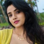 Ann Sheetal Instagram - Nothing changes, if nothing changes.. #ThanksbetomyGod #PraisebetomyGod #Blessed Jewellery @anscollection7 📷@__finni__ #jewellery #jewelry #custom #customisedjewellery #name #personalized #Beach #beachvibes #chill #sonyalpha #sony #colors #chains