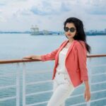 Ann Sheetal Instagram - Everything is temporary, emotions, thoughts, people and scenery. Don’t become attached, just flow with it. #PraisebetomyGod . . 📷 @paulfotografy . . . . . #happy #selflove #cruise #wanderlust #travel #loveyou #peace #quotes #moveon