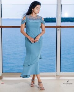 Ann Sheetal Instagram - Over the sea and under the sky 💙
#ThanksbetomyGod #PraisebetomyGod #Blessed 
.
.outfit @paris_de_boutique 
📸 @paulfotografy 
.
.
.
.
.
.
.
.
#sea #blue #paris #fashion #ootd #photooftheday #photography #ocean  #gown #happy #peace #random