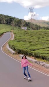 Ann Sheetal Instagram - Time changes ❤️
#ThanksbetomyGod #PraisebetomyGod #Blessed 
.
📌 Munnar 
.
.
.
.
.
.
.
.
.
.
.
.
.
.
.
.
.
.
.
.
.
#reels #reelsinstagram #instagram #trending #viral #explore #love #instagood #explorepage #tiktok #reelitfeelit #india #follow #fyp #photography #reel #instadaily #reelsvideo #fashion #memes #foryou #reelkarofeelkaro #music #o #insta #instagramreels #ke