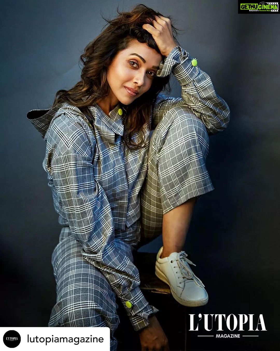 Anupriya Goenka - 24.6K Likes - I know too late in posting this.. but it’s never too late to enjoy fashion and credit team work!!
For @gqindia ♥️
Outfit- @upgradebya
Stylists- @stylebyrahilraja @arshadjrofficial
Jewellery- @the_jewel_gallery
Heels- @monrowshoes @id8mediasolutions
Pics @arindamsikdar
#limitededitionbyvee #boldlycomfortable #monrowshoesandaccessories #monrowheels