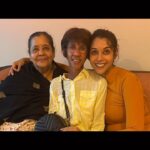 Anupriya Goenka Instagram - This is one of my best shoot mornings, in all these years.. Started the day with rehearsals in front of ma.. she loves watching. My sis recorded some without our knowledge.. then we headed together with them dropping me on the way to set. It was raining and we were listening to @kabircafelive on the way.. with my mom explaining the real meaning to us.. beautiful calming feeling.. I woke up missing them both quite a bit today, before leaving for shoot and instantly wanted to revisit these memories. I felt the urge to tell them I am missing them, but paused, cause generally they would get worried 😂 on receiving such a call from me. But then I thought, why shouldn’t we let someone we know we are missing them.. it’s beautiful. So i did! N they were really happy! 🙌