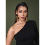 Anupriya Goenka Instagram - In the middle of the night, Without any fanfare, In a dark house, Somewhere in the world….. -scenes from a marraige. Outfit- @nikhilthampi @labelrsvp Jewellery- @the_jewel_gallery Stylists- @stylebyrahilraja @arshadjrofficial Hmu @juveria_k @ramel_makeup 📸 the fabulous @shahzadbhiwandiwala #fyp #ootd #style #fashion #blacklove