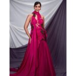 Anupriya Goenka Instagram - Strong women, don’t have attitude.. We have standards! -anonymous @filmfare @abhisheksharmastudio @atelierclout @stylebyrahilraja @arshadjrofficial @nehaseehra @yashdeeps7 @shahzadbhiwandiwala