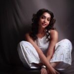 Anupriya Goenka Instagram - White pages…. Writing my own story. @photographybybela @_shrutisancheti @kahkashaaaan #white #nature #story #shades