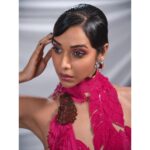 Anupriya Goenka Instagram - In the Greys, white and black.. i exist.. Outfit: @abhisheksharmastudio @atelierclout Stylist: @stylebyrahilraja @arshadjrofficial Makeup @nehaseehra assisted by Isha Hair @yashdeeps7 📸 @shahzadbhiwandiwala Jewellery: @the_jewel_gallery #AbhishekSharma X #AnupriaGoenka #AtelierClout #loveallaround #teameffort #fabteam