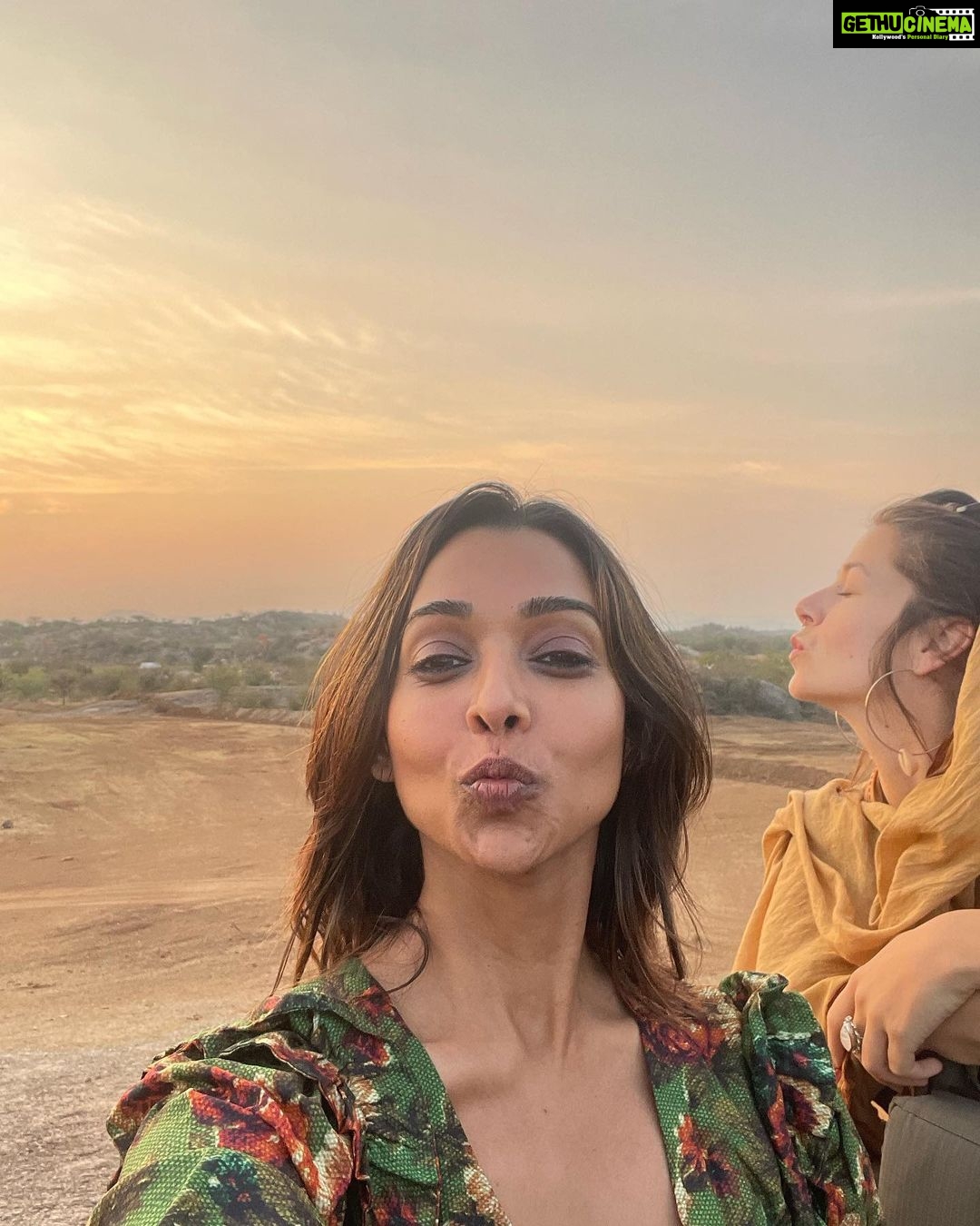 Anupriya Goenka - 33K Likes - Coco and me….❤️🥂
We met at a tango class and it took us just one meeting to form a deep connection.. that would make me travel to a city to meet her and her to stay back a few more days in a country to meet me..
N we continue to tango…
miss you @coco_b_gutschi ❤️
Safari, lunch and candle light donning at @whcheetahgarhresort - I miss this place!
Wearing at @_shrutisancheti - green dress @poshaffair.co - red dress
#friendship #photodump #holiday #memories