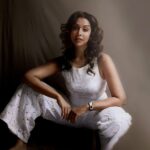 Anupriya Goenka Instagram - White pages…. Writing my own story. @photographybybela @_shrutisancheti @kahkashaaaan #white #nature #story #shades
