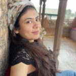 Anurita Jha Instagram - Pause and breathe …🤍🤍 . . . . . . #happiness #travel #kashmir Dal Lake